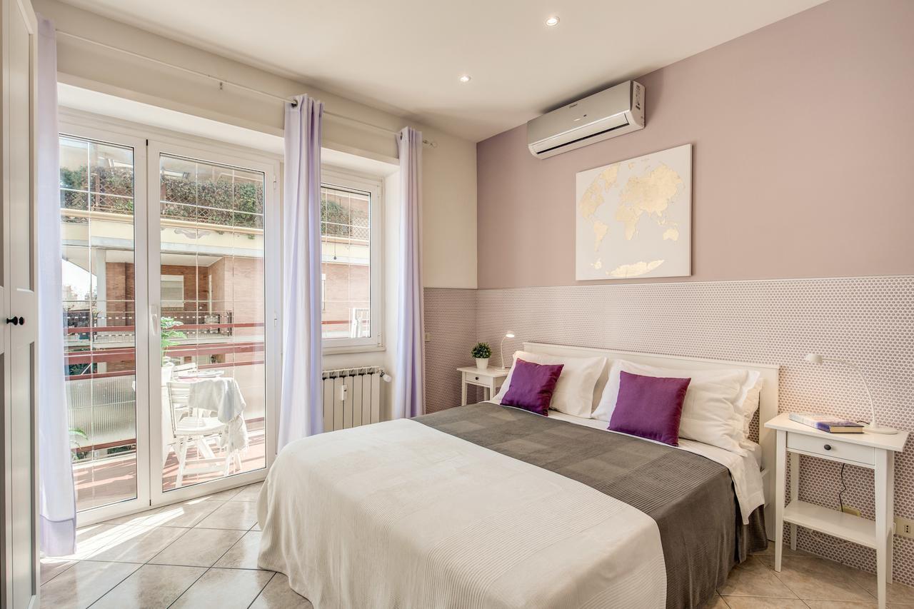 Rome4Guest Ostia Apartamento Exterior foto